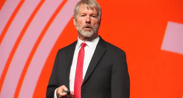 MicroStrategy вошла в сотню крупнейших публичных компаний США
