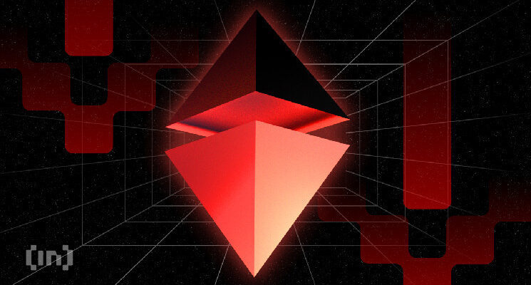 Киты Ethereum защищают  000, несмотря на даунтренд
