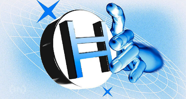 Hedera (HBAR) упала на 7% на фоне падения крипторынка
