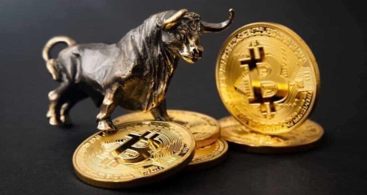Члены криптосообщества прогнозируют рост курса биткоина в марте