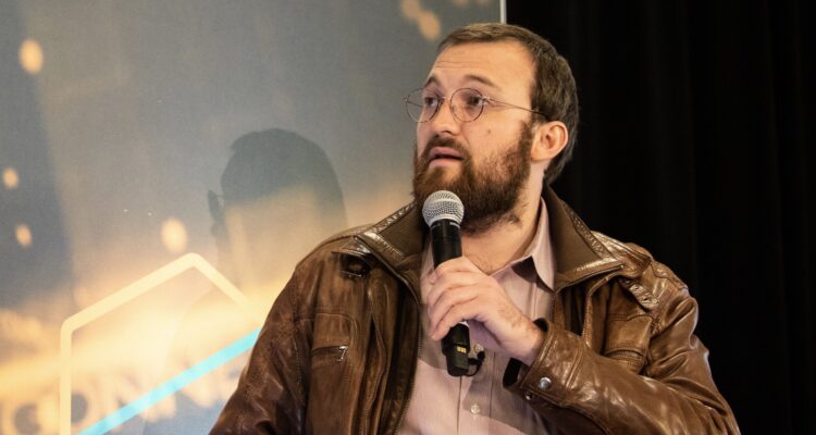 Чарльз Хоскинсон объяснил, почему XRP заслуживает место в крипторезерве США Чарльз Хоскинсон объяснил, почему XRP заслуживает место в крипторезерве США